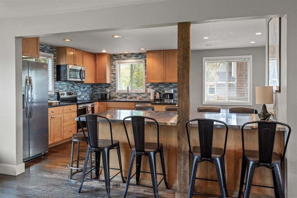 Gourmet Kitchen