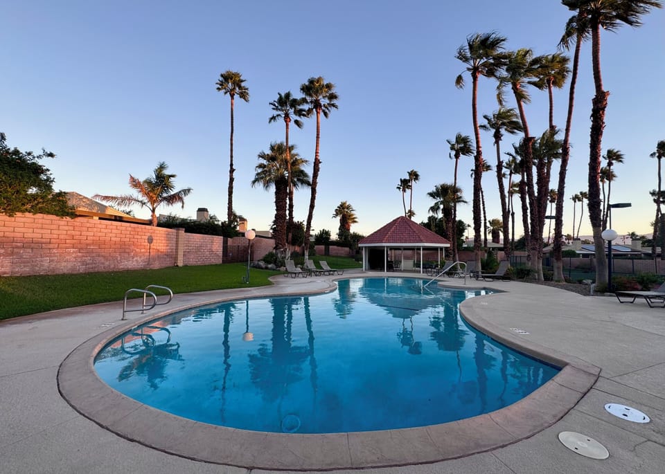 Community pool