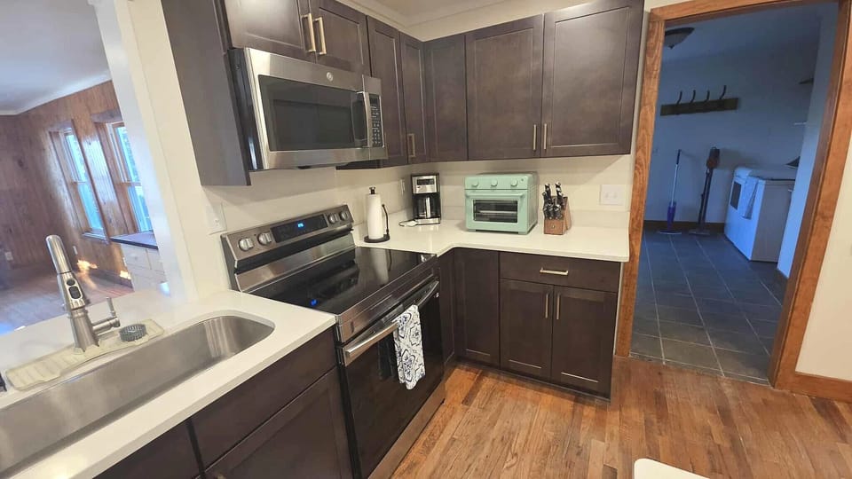 Newly Remodeled Kitchen