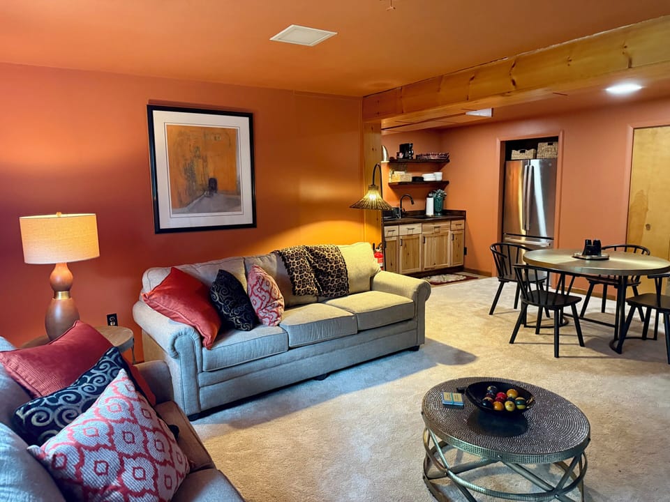 Lower level living space