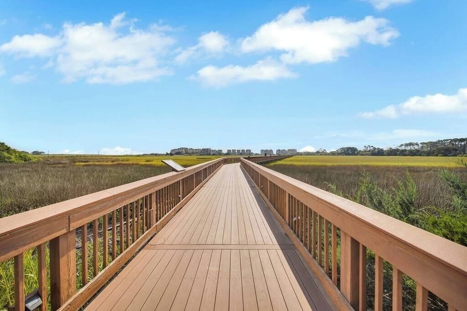 Boardwalk to the beach