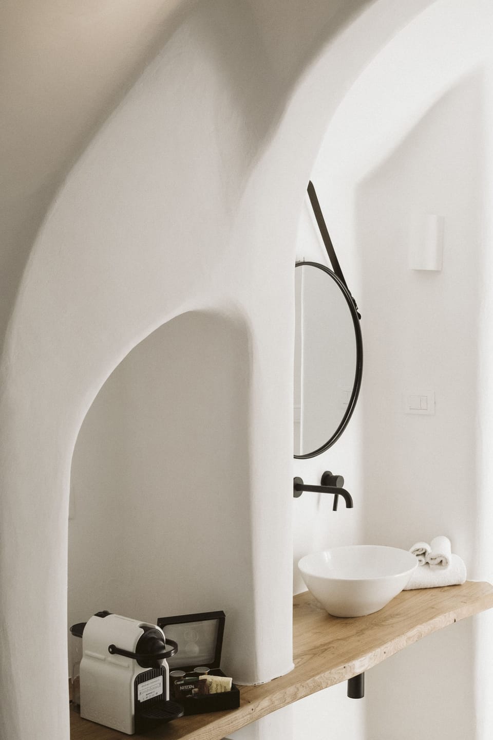 Premium Room | In-room safe, blackout drapes, free WiFi, bed sheets