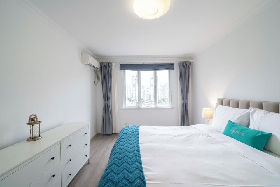 Superior Apartment, 2 Bedrooms, Kitchen, City View | Iron/ironing board, free WiFi