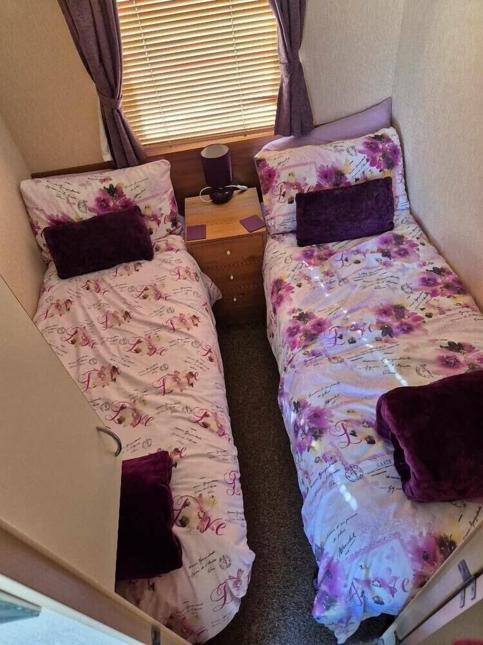 3 bedrooms, individually decorated, individually furnished, free WiFi