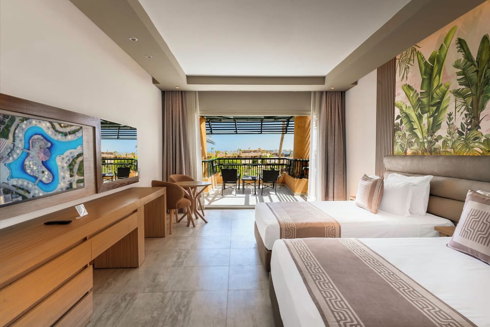 Minibar, in-room safe, free WiFi, bed sheets