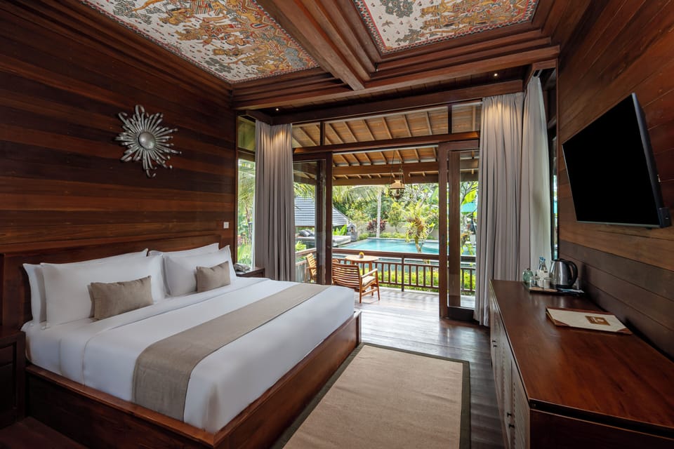 Three Bedroom Private Pool Villa | Free minibar, free WiFi, bed sheets