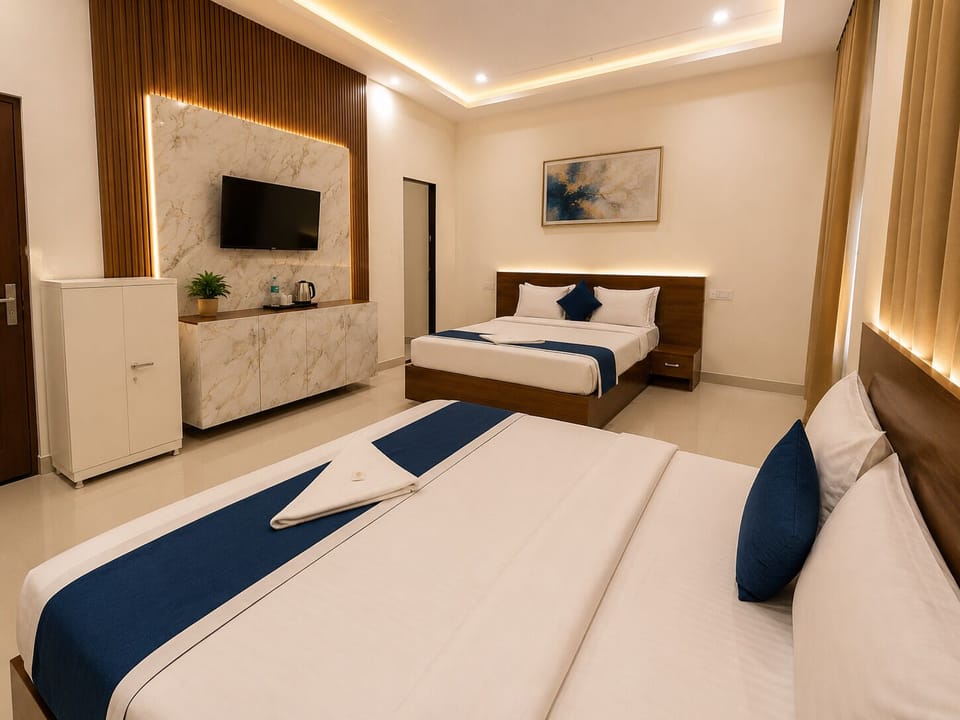 Family Quadruple Room | Laptop workspace, free WiFi, bed sheets