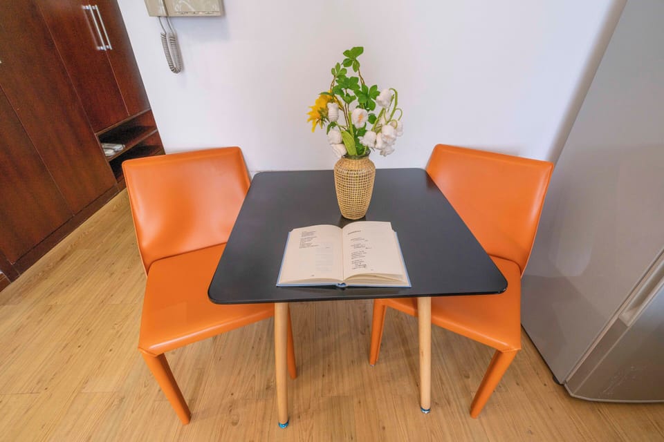 Superior Apartment, 1 Bedroom, Kitchen, City View | Living room | 55-inch Smart TV with cable channels