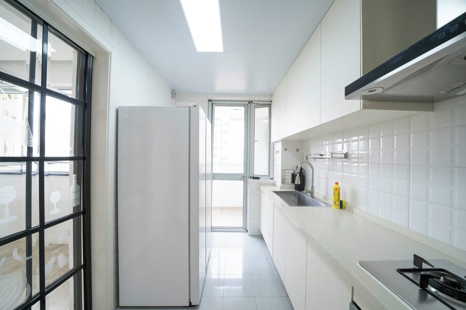Superior Apartment, 4 Bedrooms, Kitchen, City View | Private kitchenette