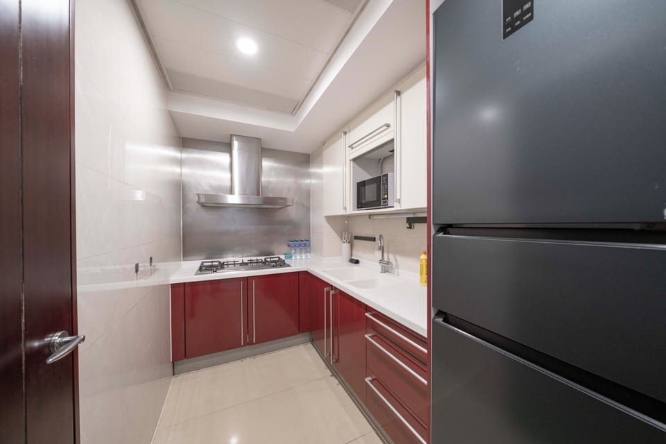 Superior Apartment, 2 Bedrooms, Kitchen, City View | Private kitchen