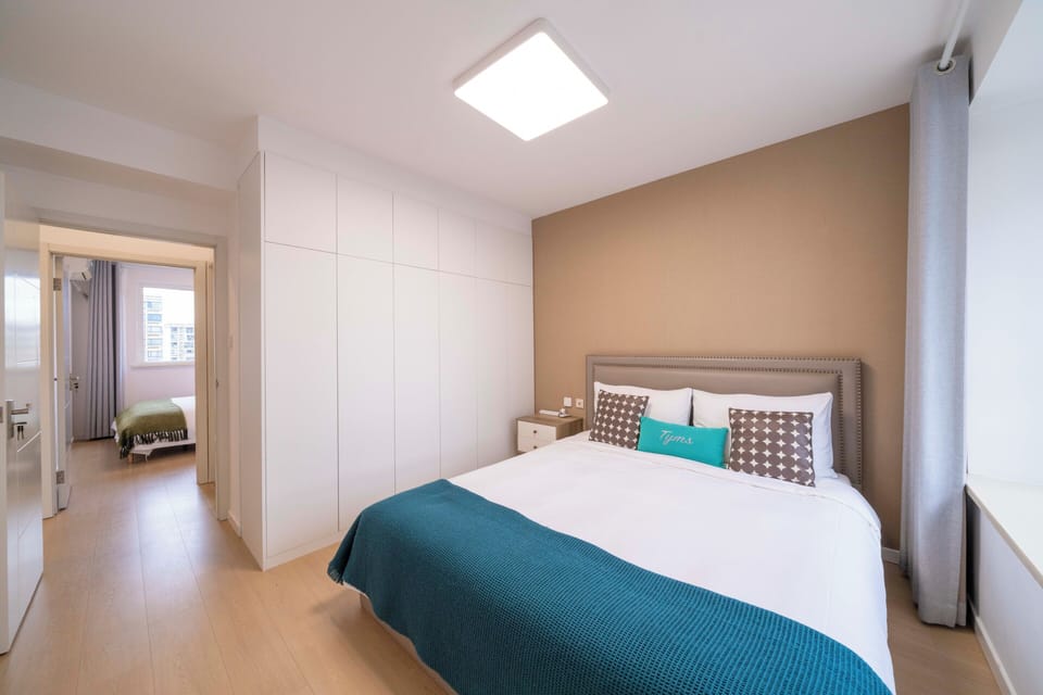 Superior Apartment, 3 Bedrooms, Kitchen, City View | Free WiFi