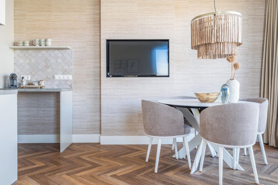 House | Dining