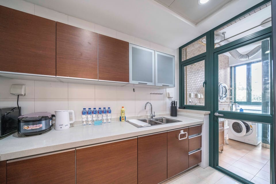 Superior Apartment, 2 Bedrooms, Kitchen, City View | Private kitchenette