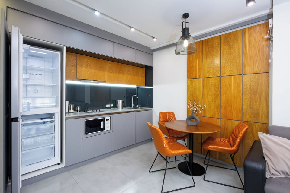Superior Apartment, 1 Bedroom | Private kitchen | Electric kettle