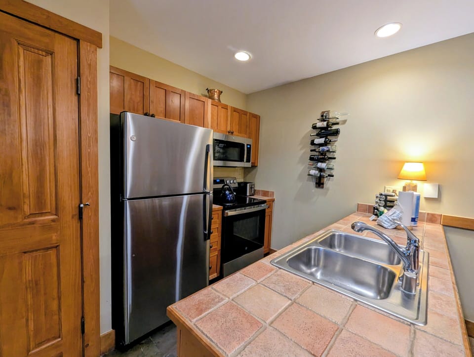 Full Kitchen with Stainless Appliances
