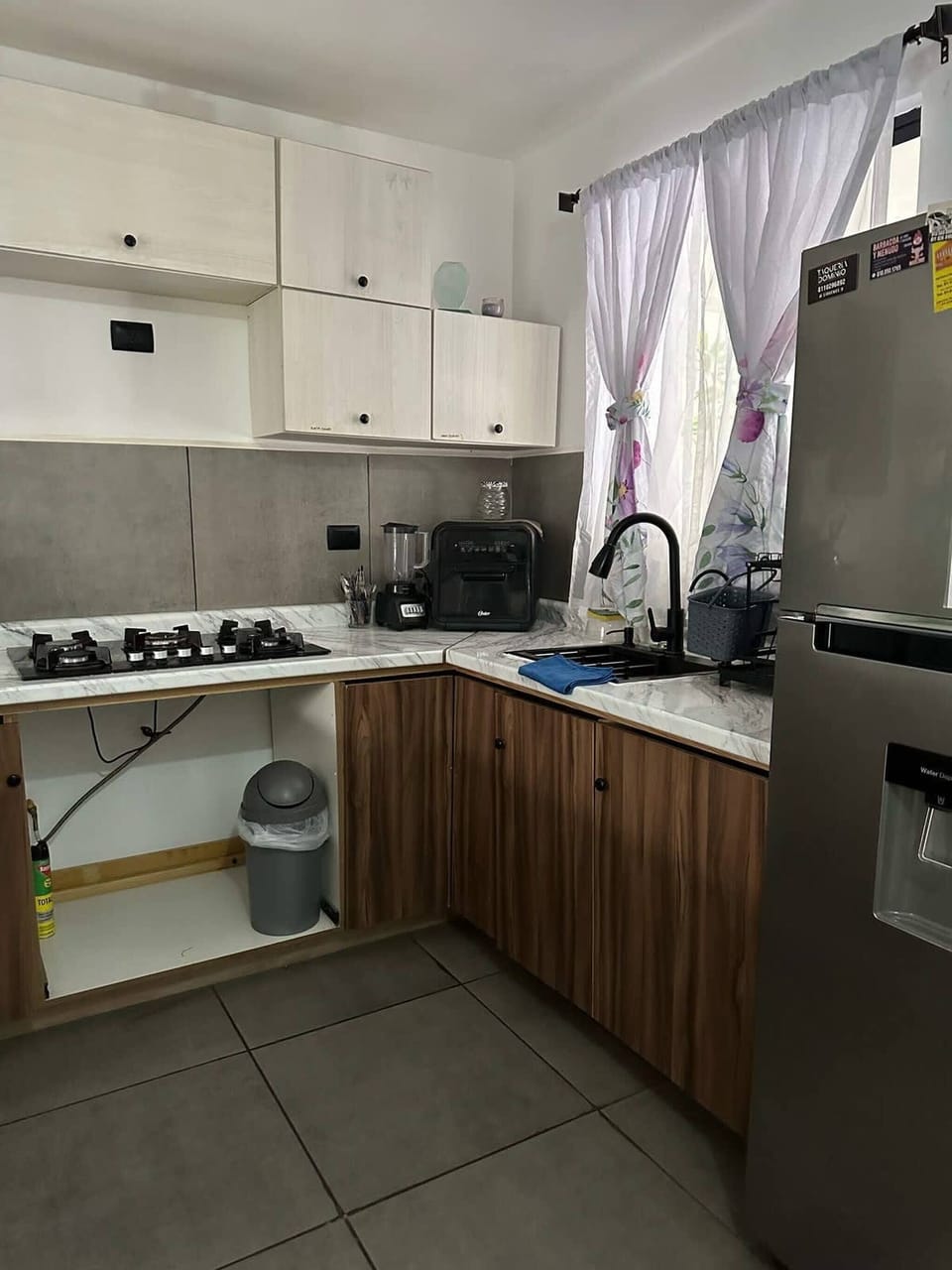 House, 3 Bedrooms, Accessible, Balcony | Private kitchen