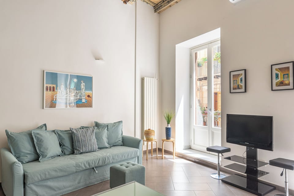 Apartment, 2 Bedrooms, Balcony, City View | Living area | 30-inch TV with satellite channels
