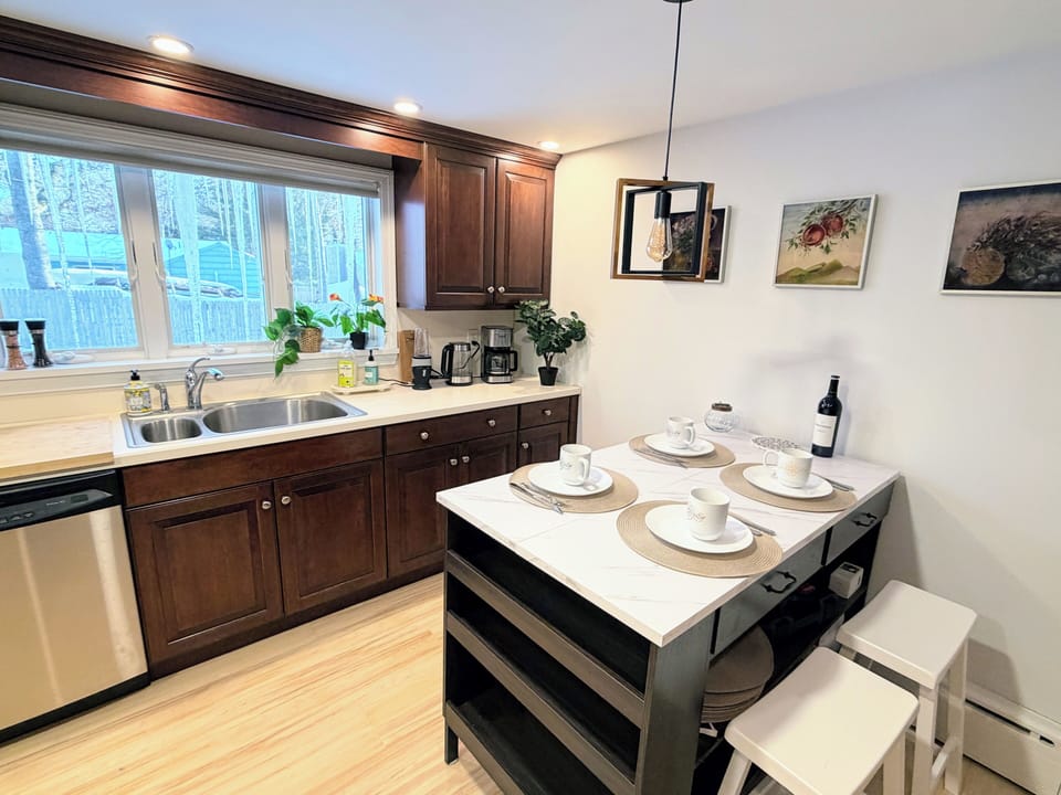 Fully equipped kitchen