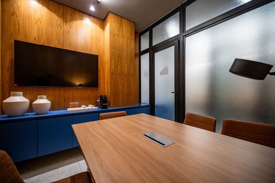 Apartment | Dining