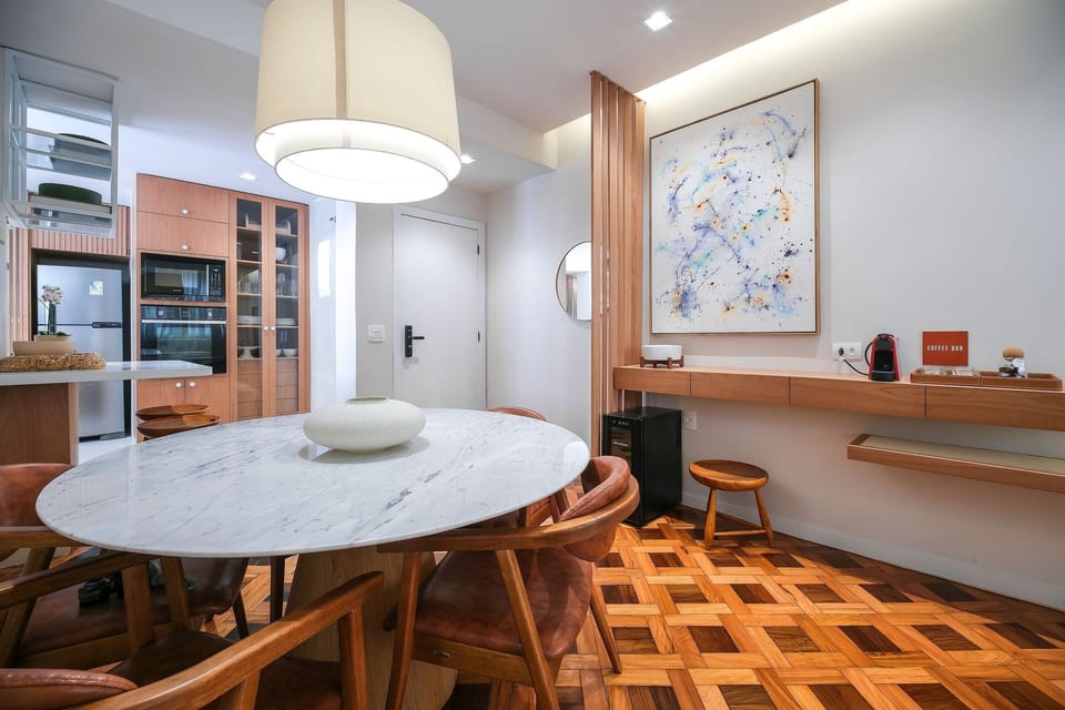 Apartment | Dining