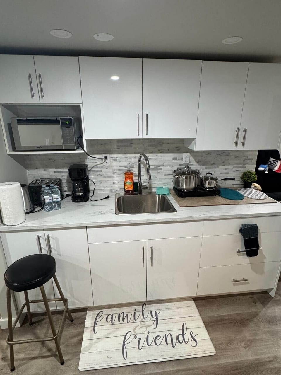 Kitchenette