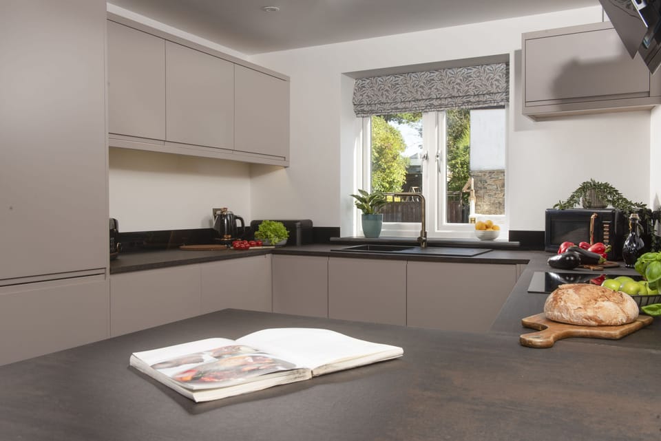 Tiddlywink, Newquay. Ground floor: Featuring premium finishes and top-of-the-line appliances throughout