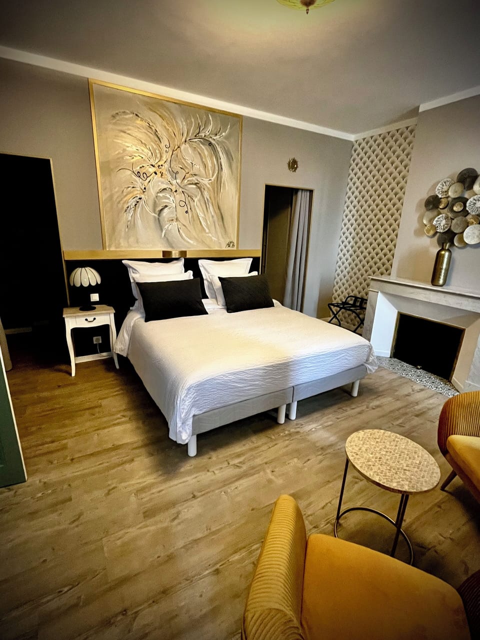 Double Room, Garden View | Laptop workspace, blackout drapes, free WiFi