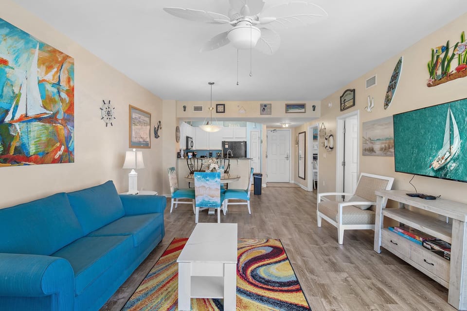 Condo, 1 King Bed with Sofa bed (Palms Resort #11009 Jr 2BR) | Living area | TV