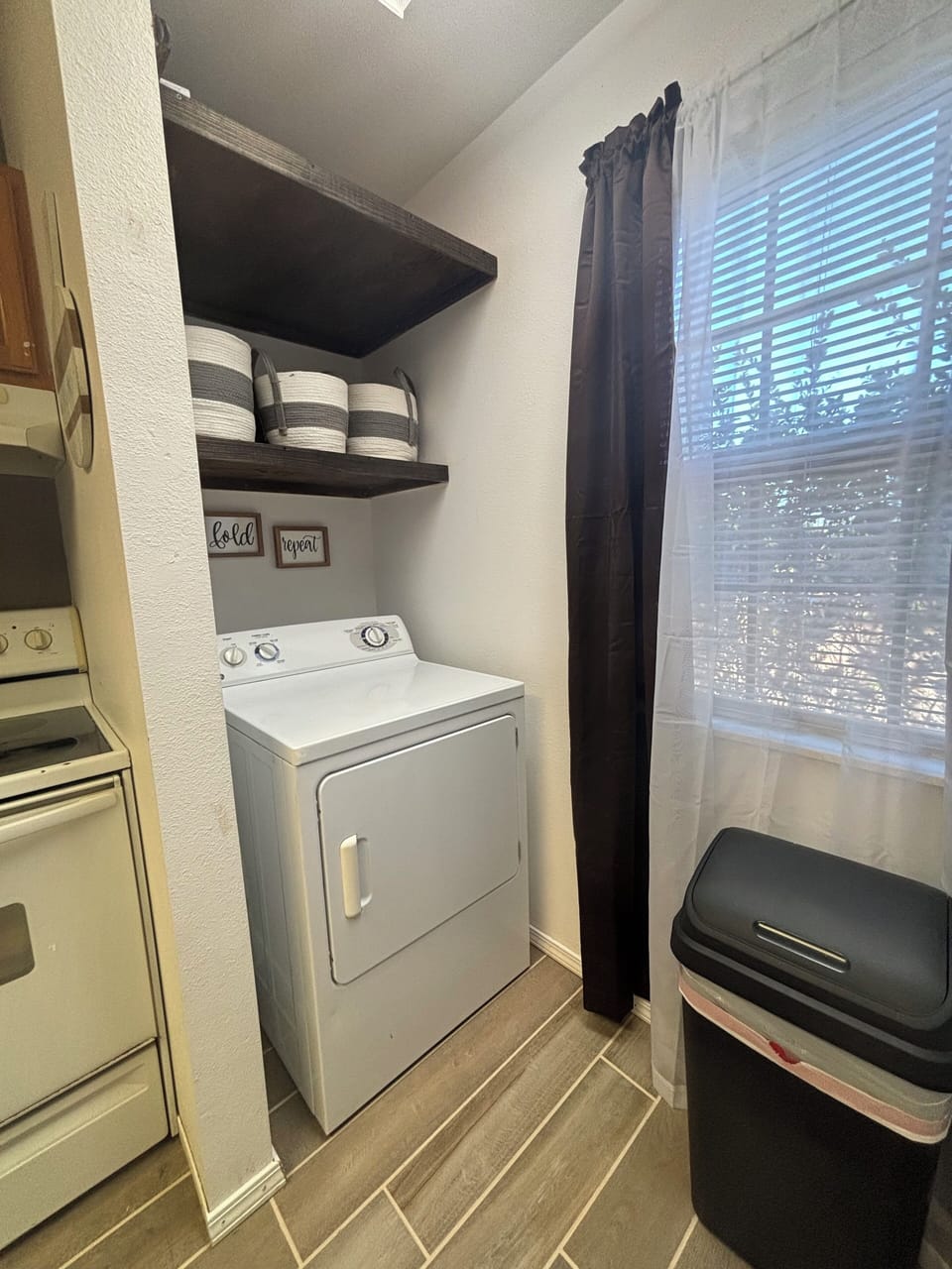 Full size washer and Dryer. Detergent and dryer sheets provided.