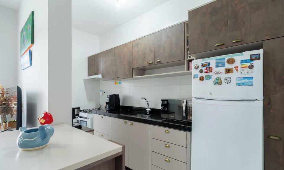 Basic Apartment | Private kitchen | Cookware/dishes/utensils