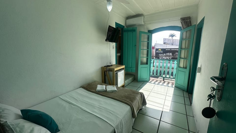 Standard Quadruple Room, Balcony, City View | WiFi (free)
