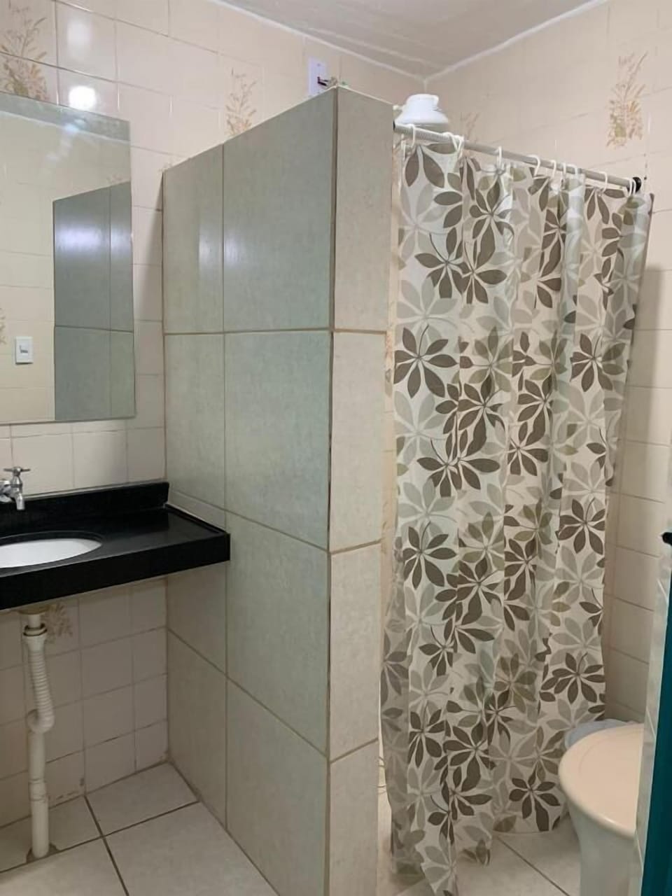Twin Room, 2 Twin Beds | Bathroom | Shower, towels, soap, toilet paper