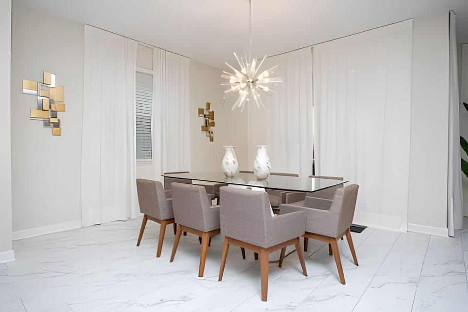 Villa | Dining