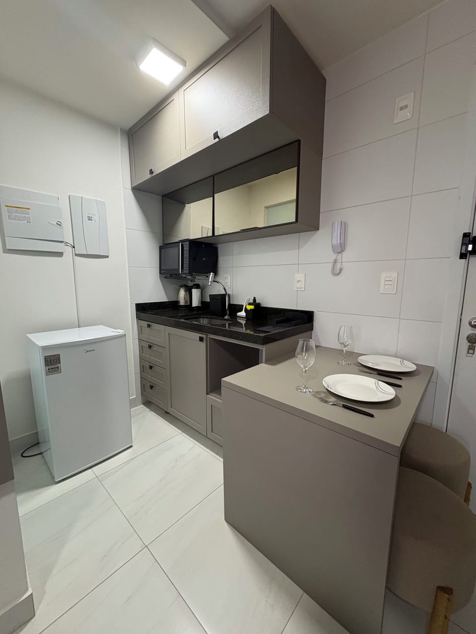 Apartment | Private kitchen | Mini-fridge, microwave, stovetop, espresso maker