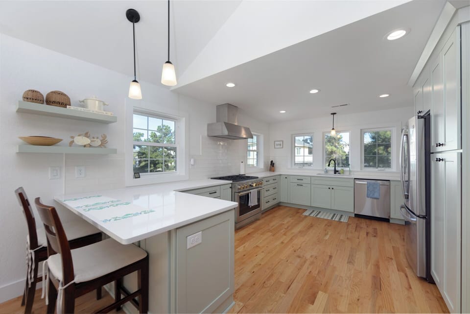 M850: Once Upon a Tide | TL Kitchen Area