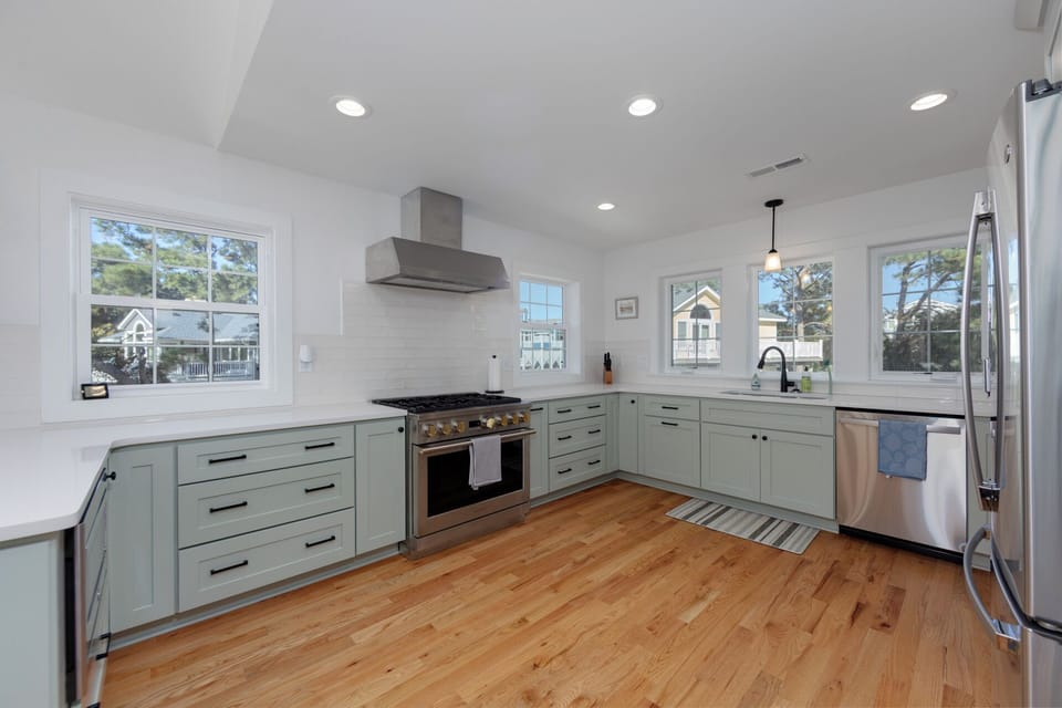 M850: Once Upon a Tide | TL Kitchen Area