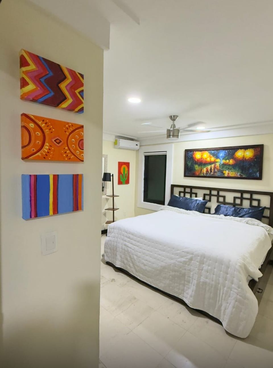 Mexico style wall decor in master bedroom