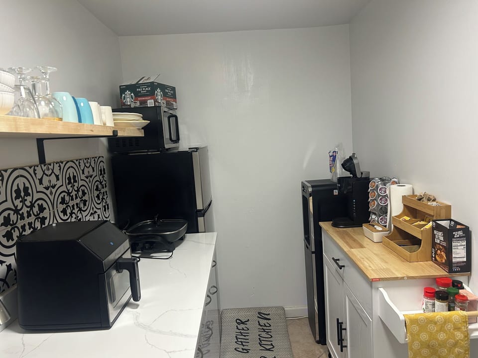Kitchenette