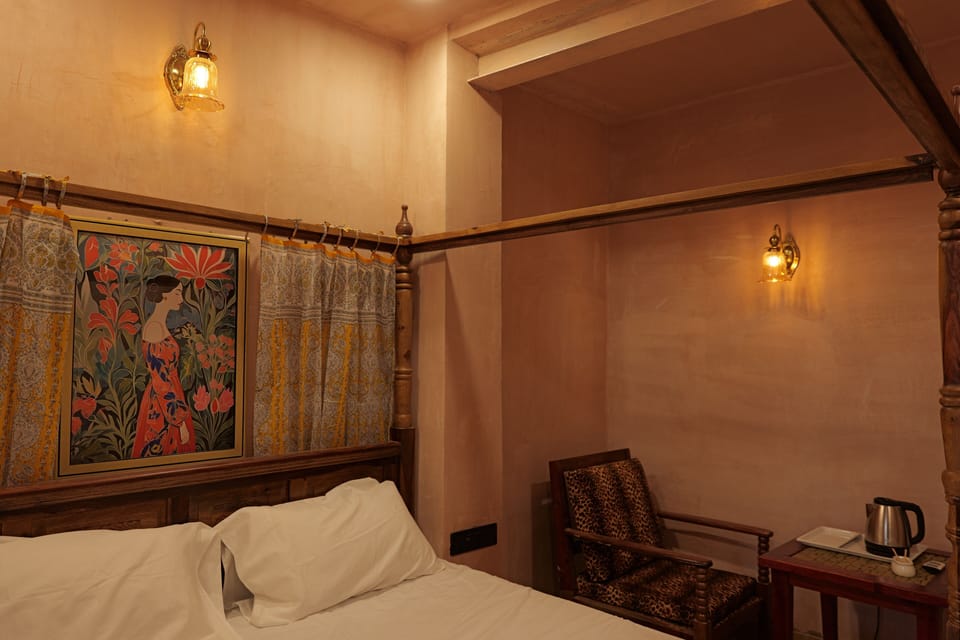 Luxury Double Room, City View | Laptop workspace, iron/ironing board (on request), WiFi (free)