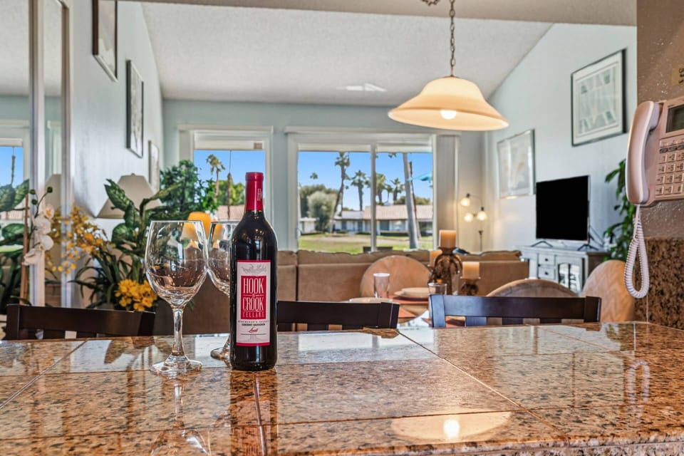 Complimentary Wine Upon Arrival For All Guests