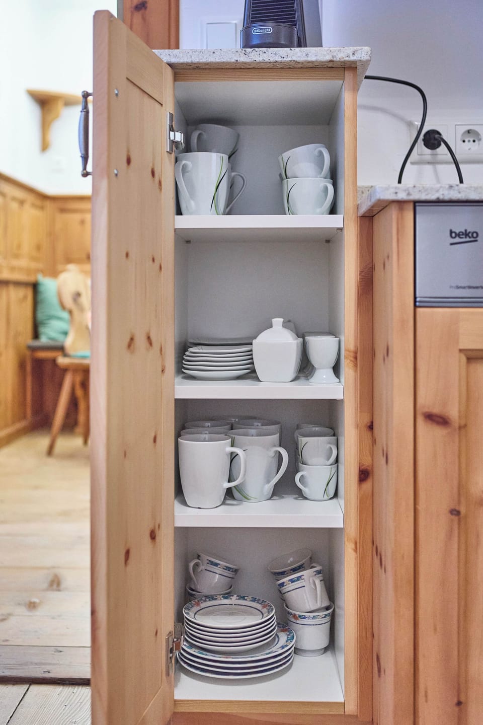 Family House, 2 Bedrooms, Garden View | Private kitchen | Coffee/tea maker, electric kettle, toaster