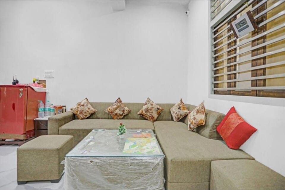 Standard Double Room, City View | Free WiFi, bed sheets