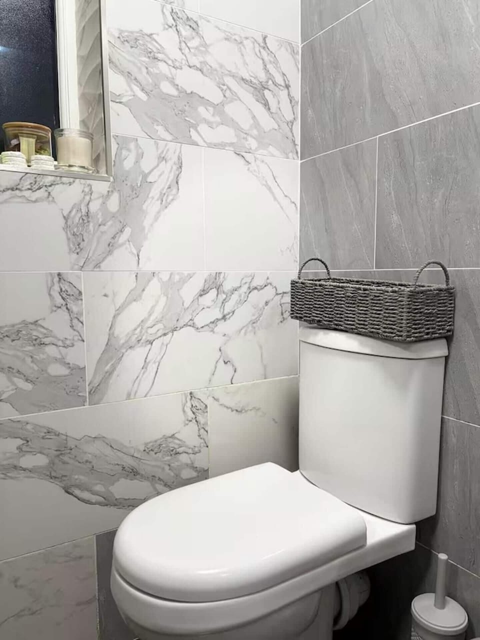 Shower, towels, toilet paper