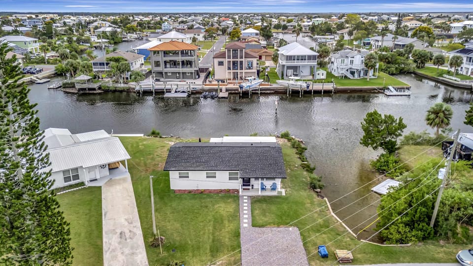 Book the view, stay for the unforgettable memories.