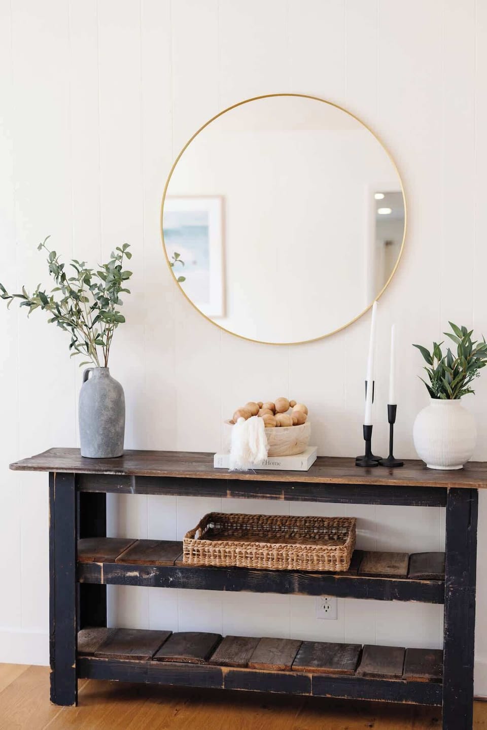 The attention to detail and contemporary touches make this an exceptional place to call home during your trip.