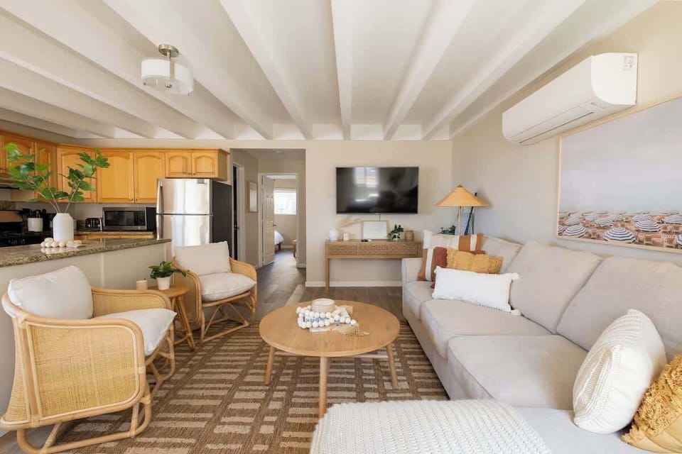 The TV comes loaded with complimentary Netflix and Hulu 