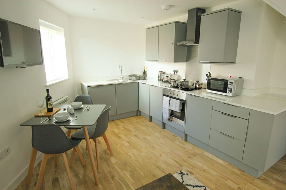 House | Private kitchen | Electric kettle, toaster