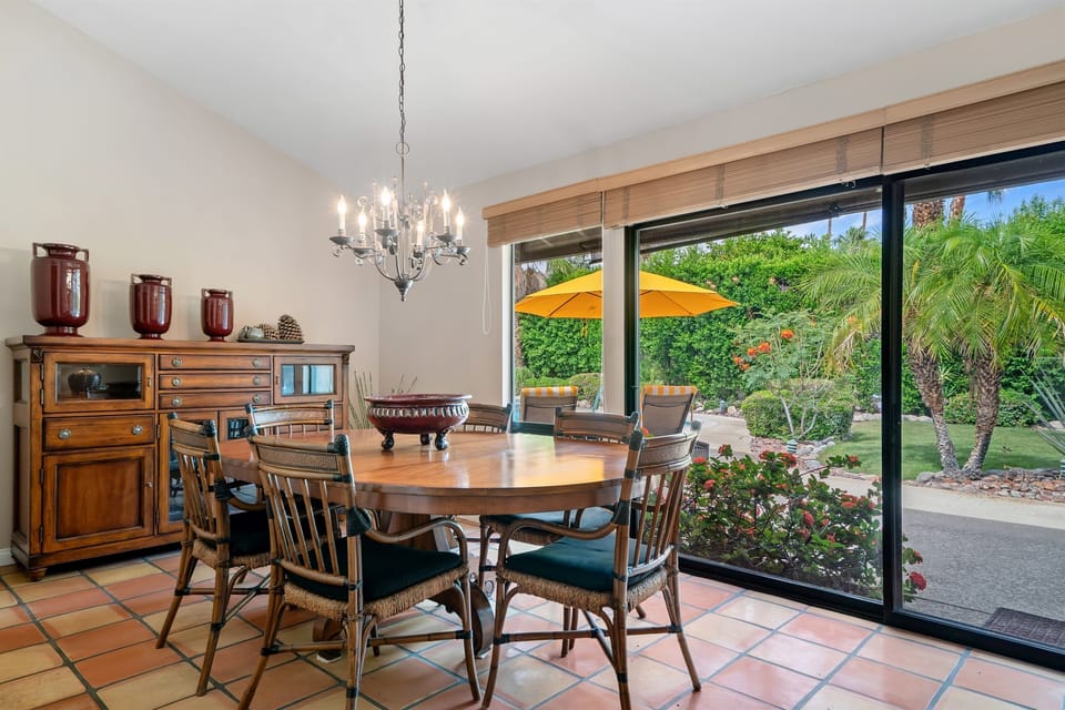 Formal dining room