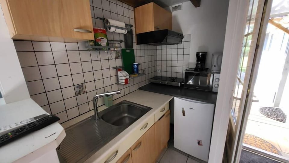 Classic Cottage, Garden View | Private kitchenette