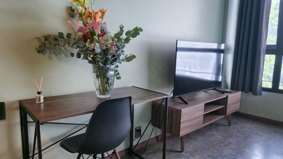 Comfort Apartment, Non Smoking, Annex Building | Living area